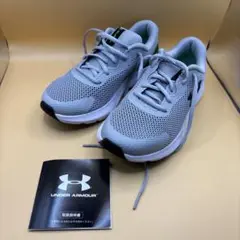アンダーアーマー　UNDER ARMOUR スポーツシューズ　22.5