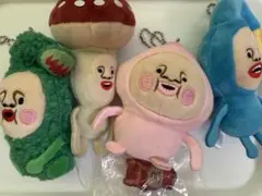 こびとづかん　ぬいぐるみ　ガチャガチャ　リング