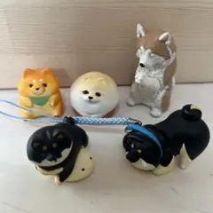 芝犬　黒柴　秋田犬　ガチャガチャ　キーホルダー　犬　カプセルトイ
