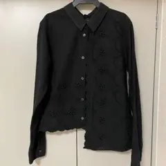 doll up oops ドールアップウップス　カットワーク刺繍シャツ