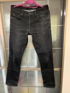 ユニクロ　メンズスキニーデニム