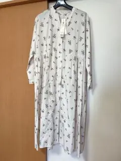 リラシク LILASIC 花柄 長袖シャツワンピース M