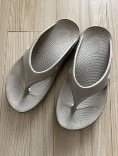 ウーフォス　ベージュ メンズ26㎝