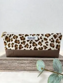 ペンケース　ふでばこ　レオパード柄　ヒョウ柄　ハンドメイド　シンプル　帆布生地