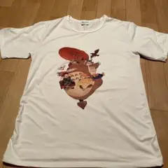 よくわからないキャラクターのTシャツ