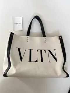 ヴァレンティノ VLTNロゴトートバッグ キャンバスバッグ