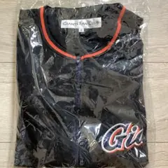 読売ジャイアンツ　ジャージ　フリーサイズ　未使用