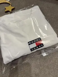 トミージーンズ TOMMY レディースTシャツ 白T オーバーサイズ