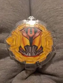 s.h.フィギュアーツ　ライドウォッチ台座　キバ