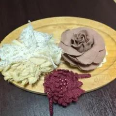 花モチーフブローチ3点セット