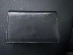 m+ エムピウ　ミニウォレット　ストラッチョ　スペリオーレ　ブラック
