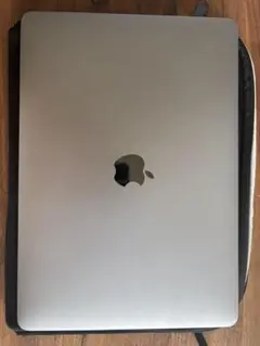 Macbook Pro M2 2022 16GB/256GB