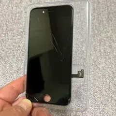 iPhone SE2 スマートフォン画面 ひびあり
