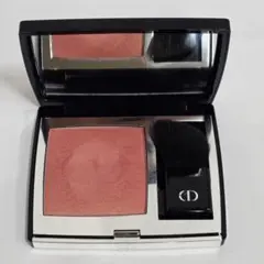 Item thumbnail for item beb46b94-f7f9-44fd-9004-d69e8515782f