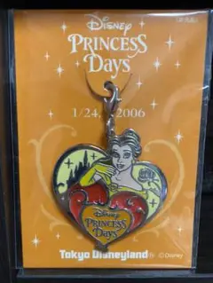 【非売品】TDL来園記念チャーム　2006年 プリンセス・デイズ（ベル）