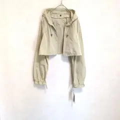 新品　AJ　ナイロンパーカー ショート丈 フード 薄手 ベージュ L 日除け