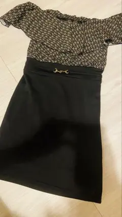 オフショル　ワンピース　ドレス