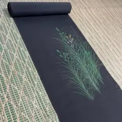 【新品未使用】黒羽織地＜絵羽・染羽尺・刺繍・手染加工品＞長さ９．６ｍ　正絹　反物