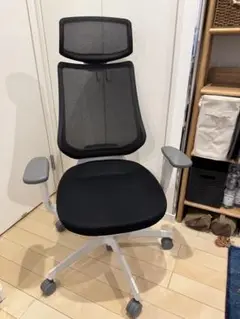 ing (イング) メッシュタイプ ヘッドレスト ホワイトシェル可動肘•樹脂脚