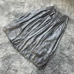 a.v.v アーヴェヴェ メタリックロングスカート 光沢 シルバー サイズL