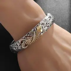 【おすすめ商品】コイのデザインのシルバーブレスレット