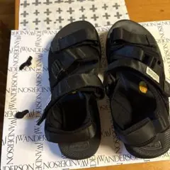 SUICOKE ブラックサンダル ベルクロストラップ