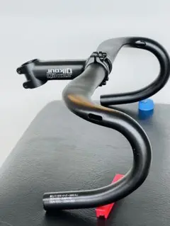 ポントレガー　エリート　エアロハンドル　Elite　VR-CF エアロハンドル】空気を切り裂け！超絶カッコいいハンドルが入荷