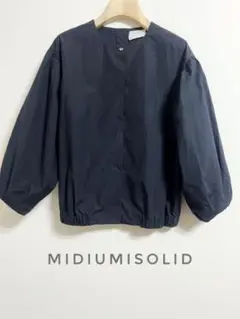 ☆MIDIUMISOLIDパフスリーブ後センタースリットシャツブルゾン/ネイビー