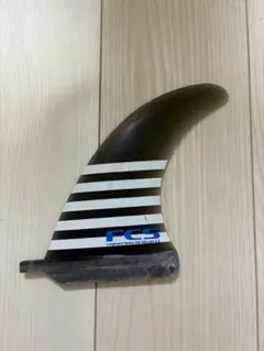 美品FCS　KAI SALLAS　7.0　フィン FCS フィン PG KAI SALLAS 7,0 【 カラー SMOKE 】【サーフィン