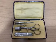 フランスアンティーク　裁縫セット(ソーイングセット) 銀　メルスリー