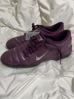 新品！NIKE トータル90 ボルドーアンドメタリックシルバー　28.5cm