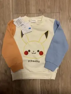 モンポケ　ピカチュウ　長袖　トレーナー　100 新品