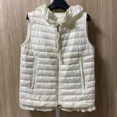 MONCLERダウンベスト