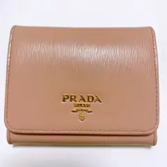 PRADA ヴィッテロムーヴ レザー 三つ折り財布 ピンクベージュ
