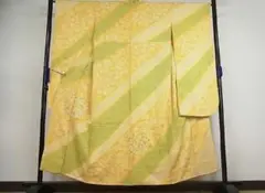 豪華振袖ah622総絞り 駒刺繍 牡丹