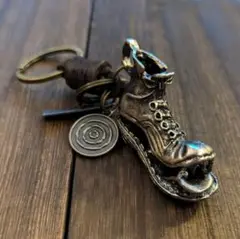 K3　モンスターブーツのレザーキーホルダーレトロストリート　アメカジ　雑貨　古着