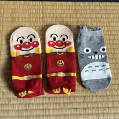 未使用☆アンパンマンとトトロのソックス3足セット