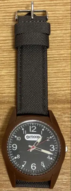 (値下げ)CITIZEN Q&QとOUTDOOR のコラボ腕時計ブラウン