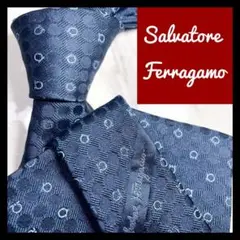 極美品‼️ネクタイ Salvatore Ferragamo ガンチーニ シルク