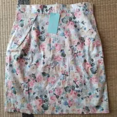 La Leia ラレイア タグ付き 花柄スカートNo.1