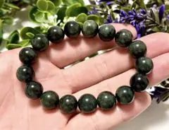 Item thumbnail for item 79486c7b-b5a5-4955-8e3a-bcdbadbe22ad