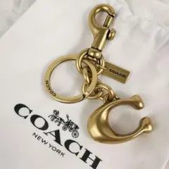 未使用 COACH シグネチャー バッグチャーム キーホルダー ロゴ 金 コーチ