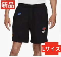 ナイキ　ショートパンツ