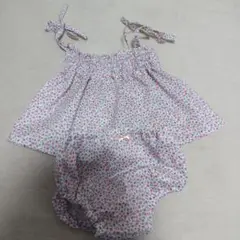 リバティベビーキャミソールとパンツ