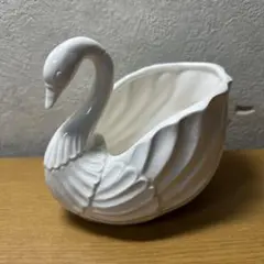 スワン　白鳥　インテリア　小物入れ　陶器