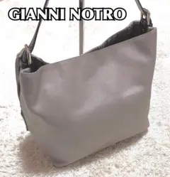 96★美品★GIANNI NOTARO ショルダーバッグ レザー グレージュA4