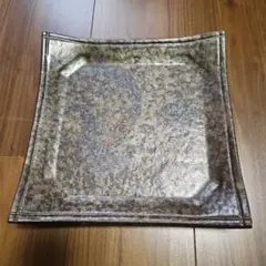 金属製ブラウン四角形プレート 大皿