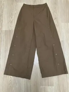 UNIQLO C サイドスナップパンツ　茶　58cm