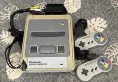 ジャンク品　SUPER Famicom 本体 コントローラー2個