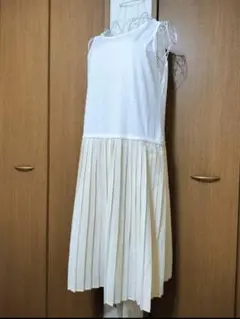 SHOO−LA−RUE Mサイズ タンクトップドッキングプリーツワンピース